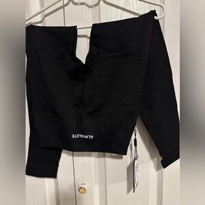 Brand new with tags Alphalete Ozone Leggings black